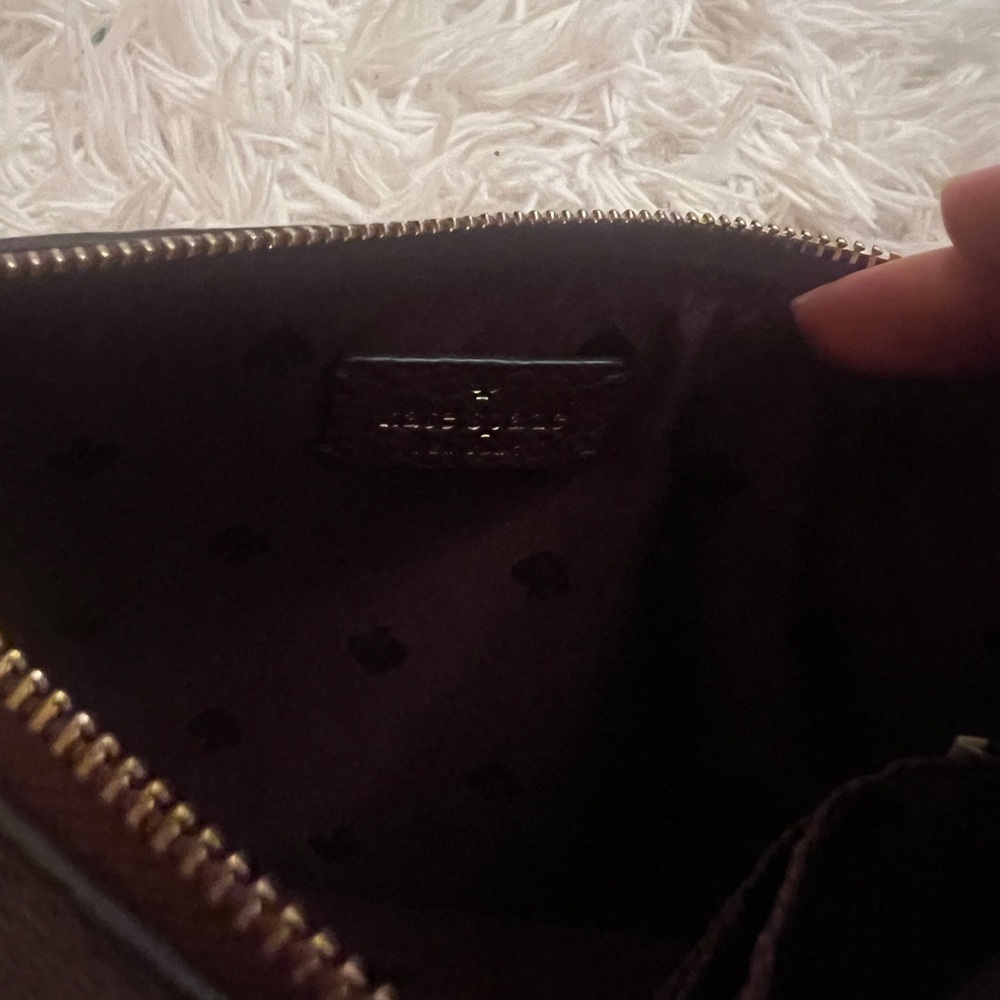 Kate Spade Leila Pebbled Leather Convertible Wristlet Cherrywood NWOT Classic - Picture 7 of 13